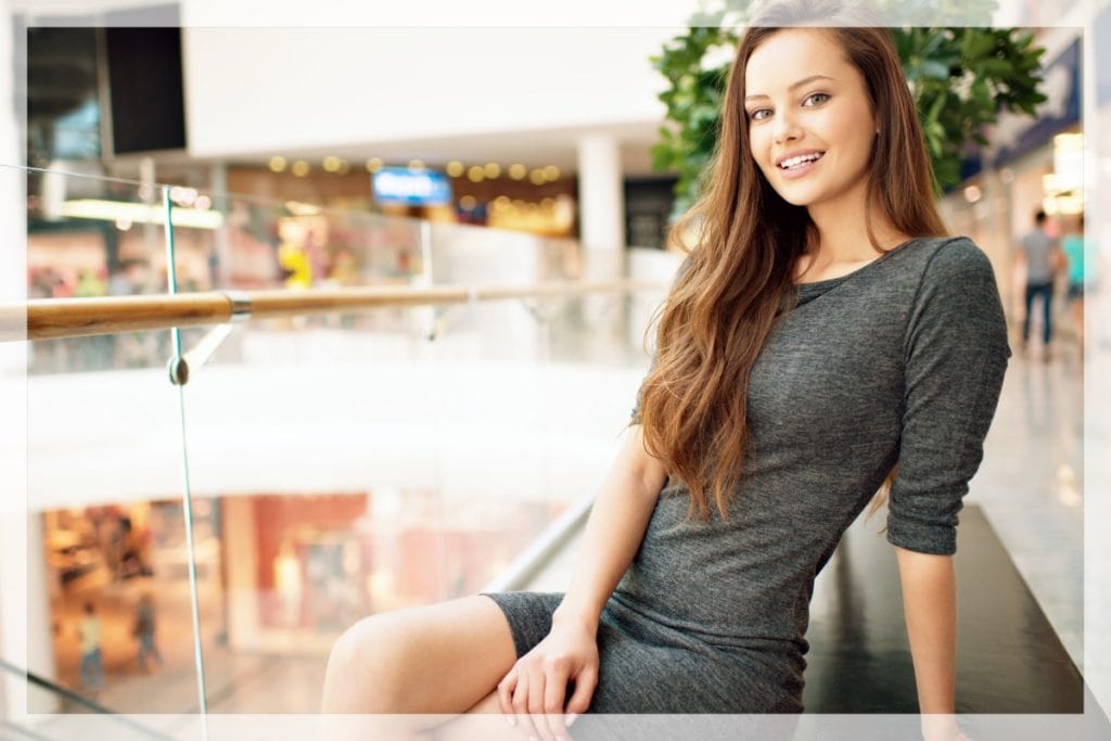 インテグレートファンデーションの特徴は自然な透明感とニキビになりにくい