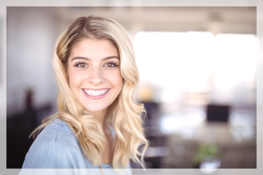 マキアージュリキッドファンデーションの人気の2種類(ドラマティックスキニーフィルムリキッドUV)との違い